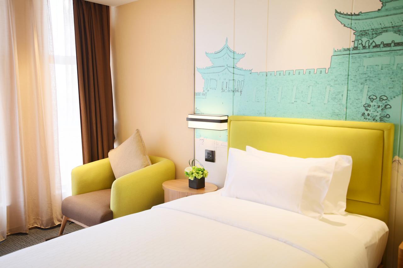 Hampton By Hilton Qujin Hotel Qujing Buitenkant foto